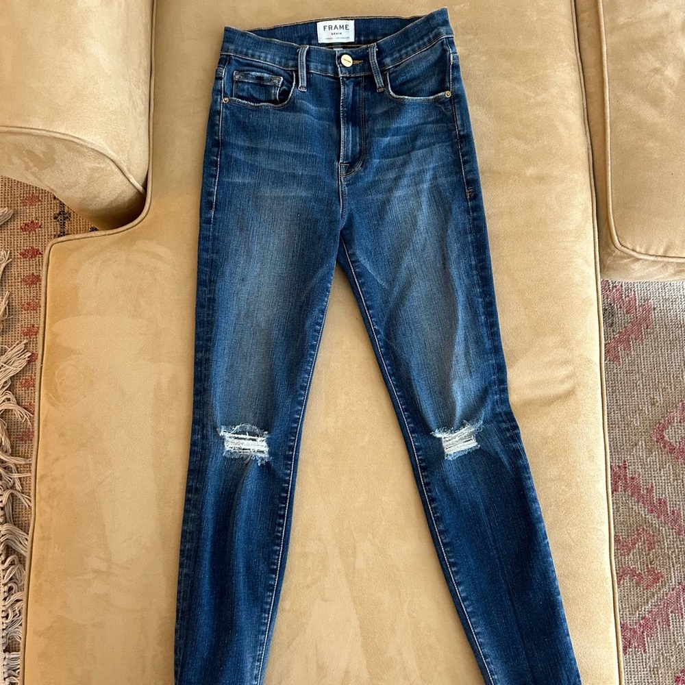 Frame distressed skinny jeans